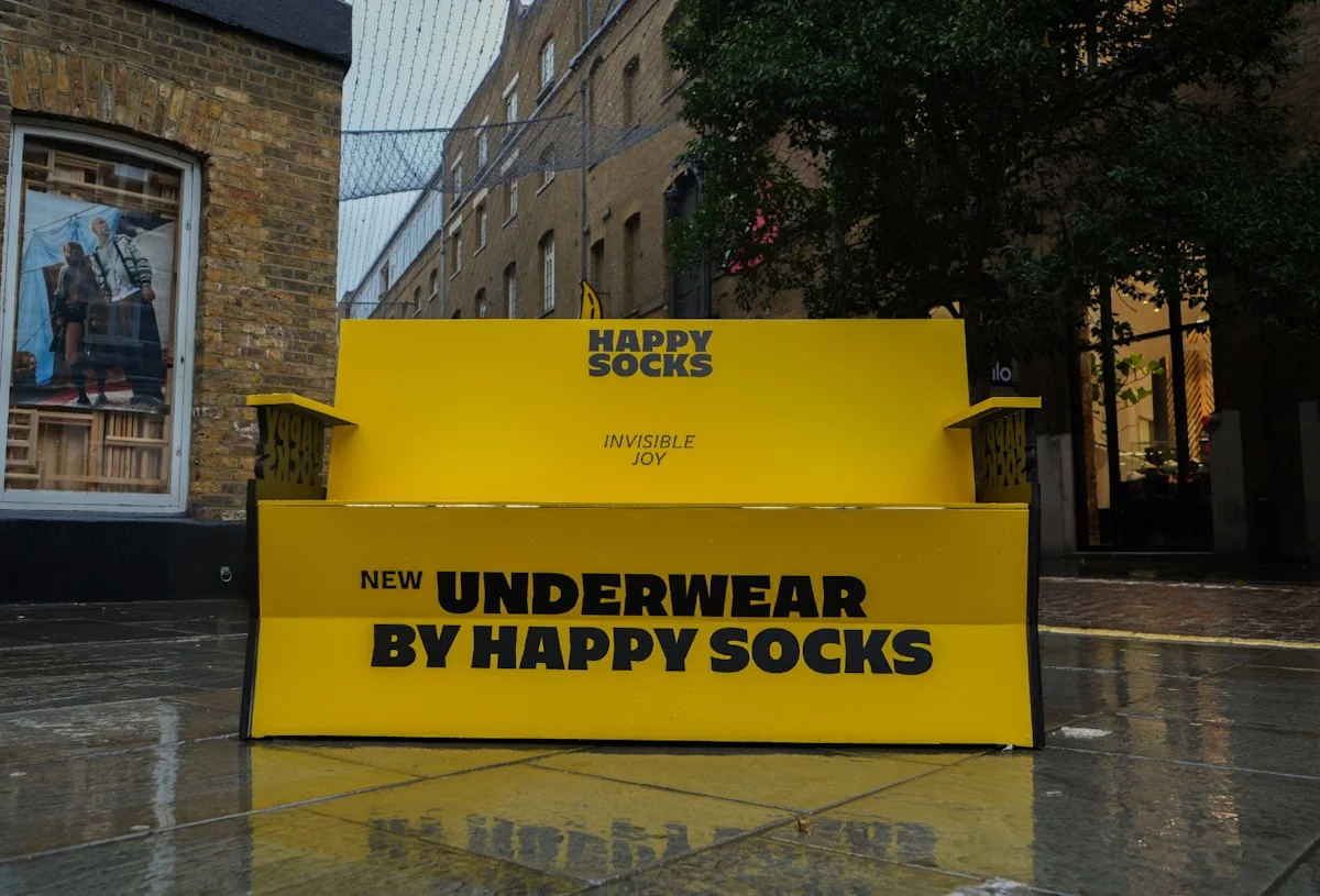 Happy Socks interactive bench drove 40k Instagram reach